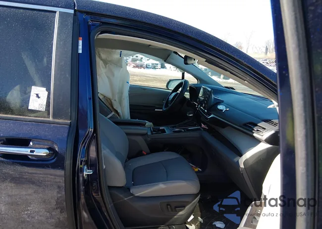 5TDYSKFC8PS108125: 44289012