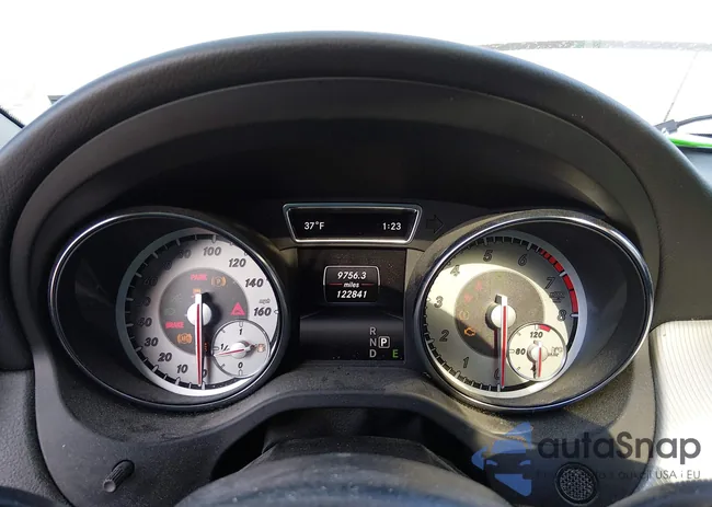 WDCTG4GB2FJ131256: 44289020