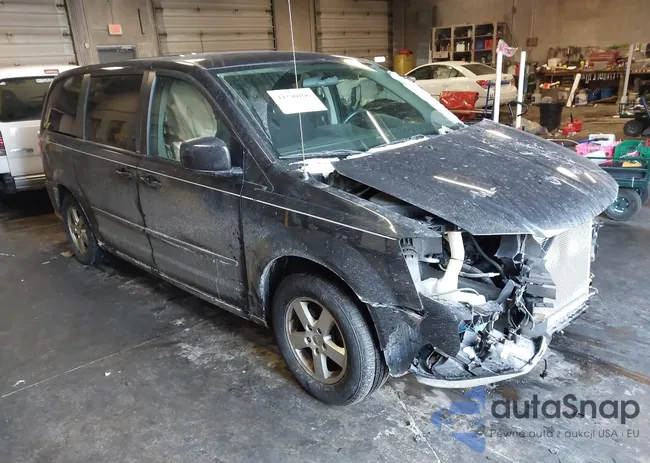 2C4RDGCG4DR521098: 44290106