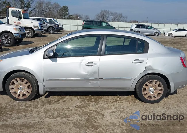 3N1AB6AP1AL600370: 44290110