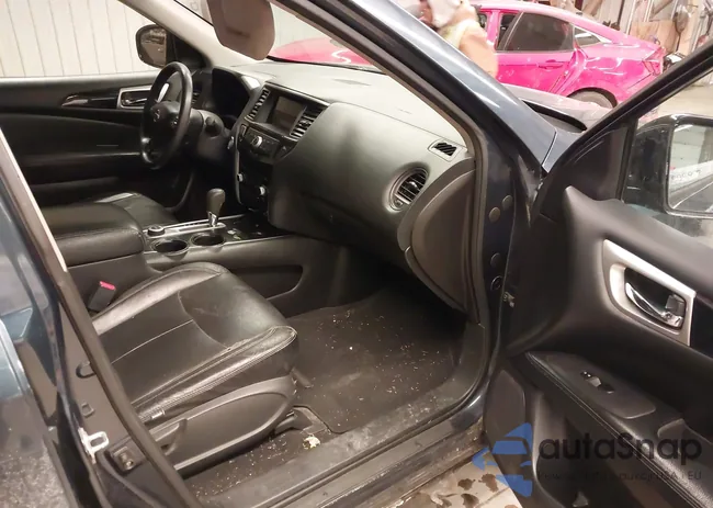 5N1AR2MM7EC654367: 44290188