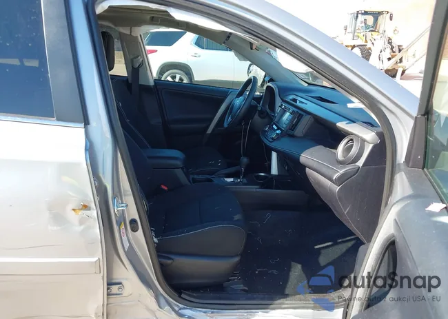 2T3RFREV8HW688593: 44290207