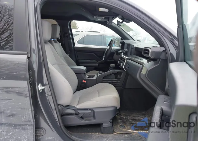 3TMLB5JN1RM024509: 44290232