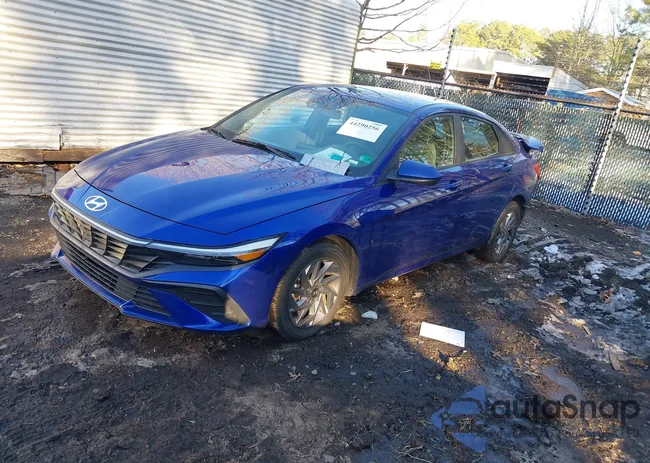 KMHLM4DG6RU779180: 44290256