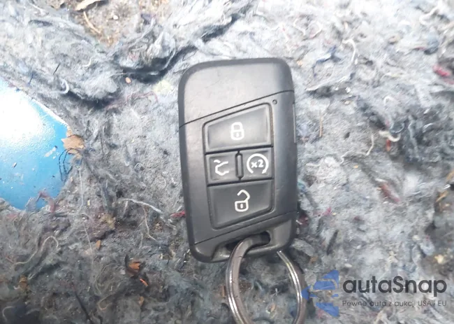 3VVSX7B22NM063568: 44290261