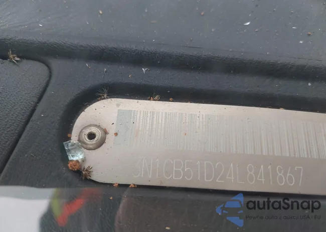3N1CB51D24L841867: 44290437