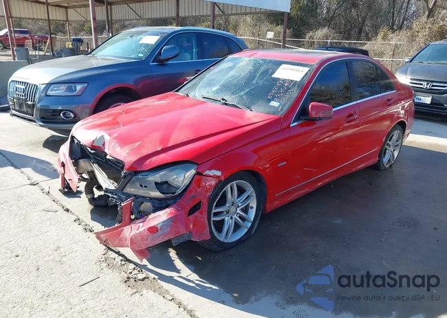 WDDGF4HB2CR237640: 44290464