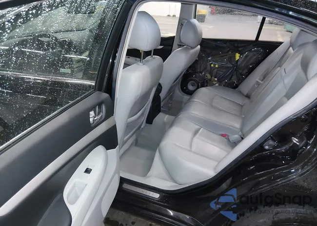 JNKBV61E48M211826: 44290465