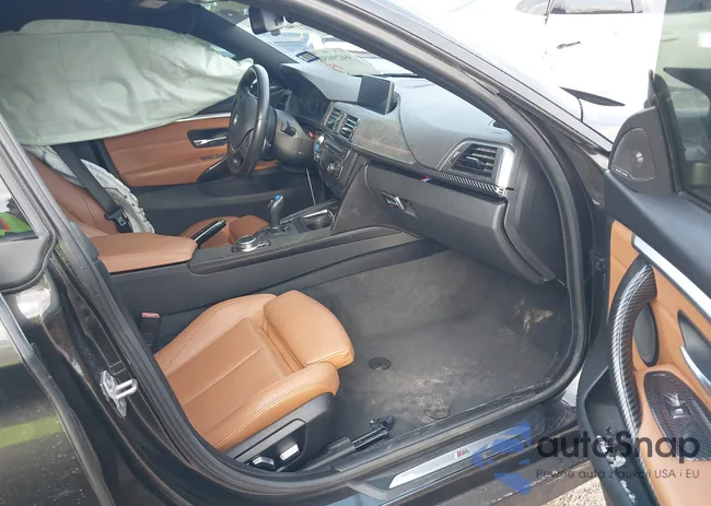 WBA4J5C54JBF07993: 44290503