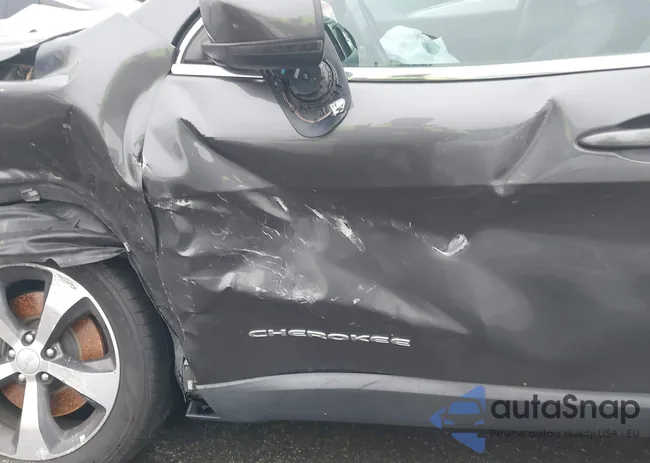 1C4PJLDB8LD543697: 44290509