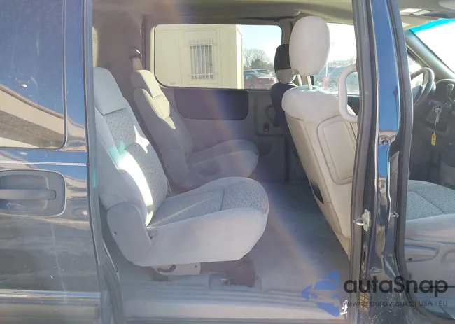 1GNDV23W07D142244: 44289664