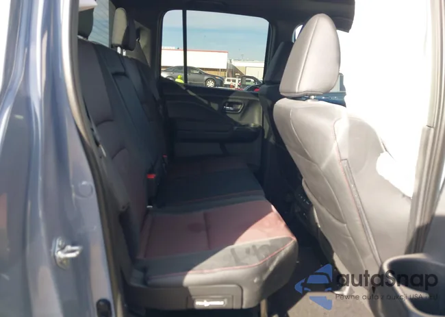 5FPYK3F84TB005405: 44289679