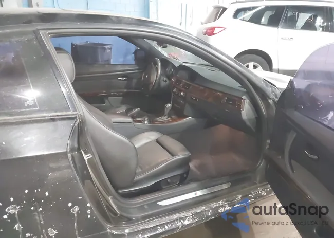 WBAKF3C56CE975171: 44289698