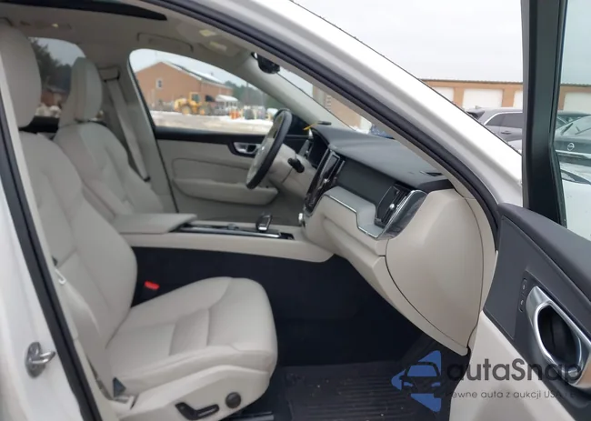 YV4H60DL0R1781810: 44289720