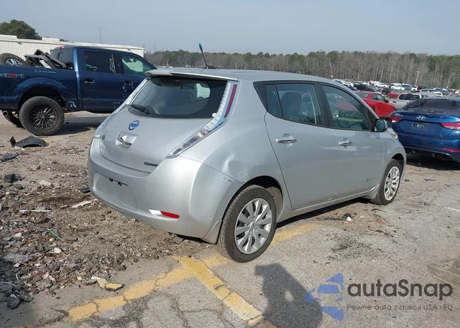 1N4AZ0CP7DC416947: 44289747