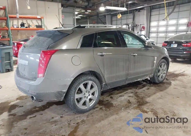 3GYFNFE35CS583741: 44289794