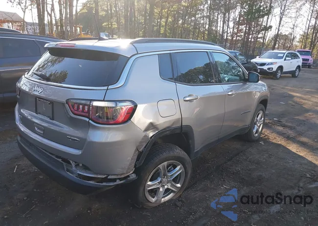 3C4NJDBN1RT607043: 44289816