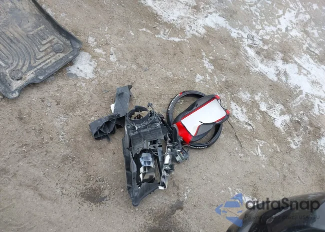 1C4SDJCT9HC659908: 44289831