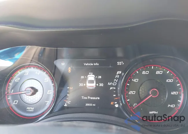 2C3CDXBG4PH618677: 44289884