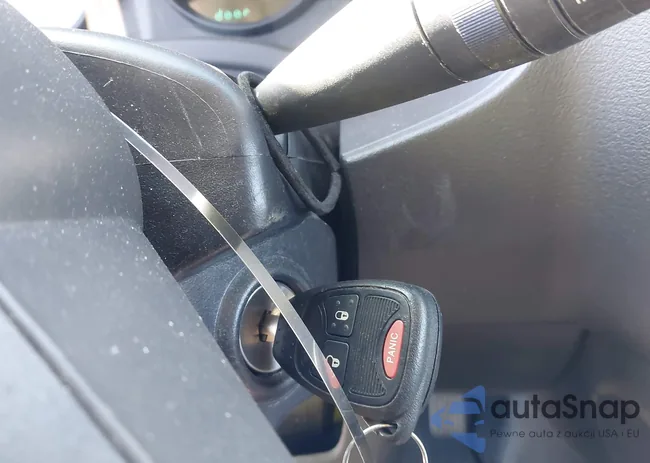 1C4NJCBA1CD694883: 44289932