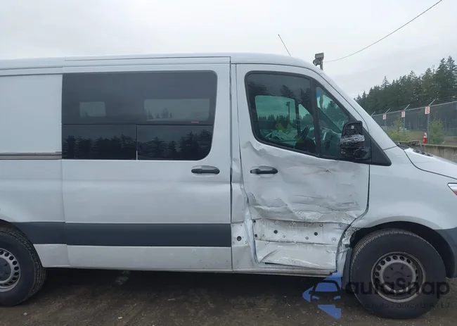 W1W40BHY3MT048107: 44291054