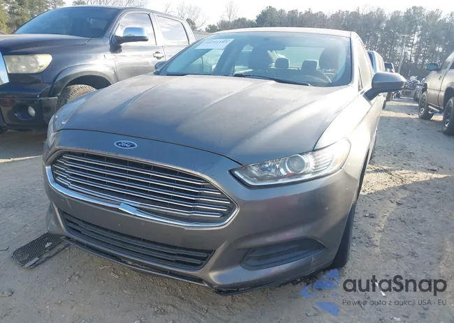 3FA6P0UU2ER359933: 44291103