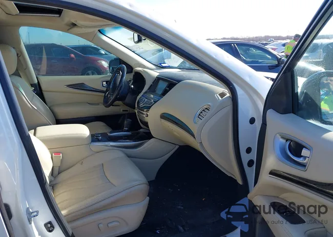 5N1AL0MM5FC530492: 44291124