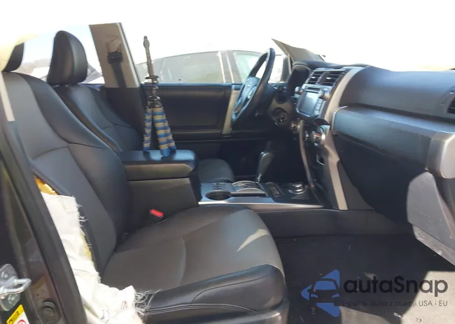 JTEBU5JR6F5241334: 44291158