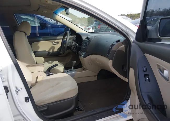 KMHDU46DX8U450827: 44291279