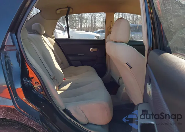 3N1BC11E59L465070: 44291321