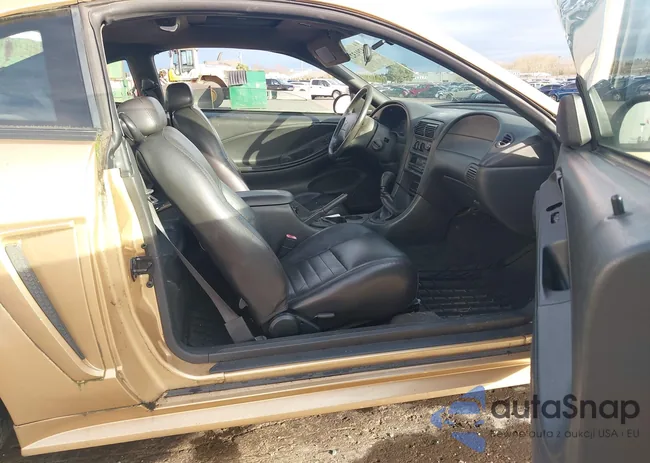 1FAFP42X5YF217680: 44291327