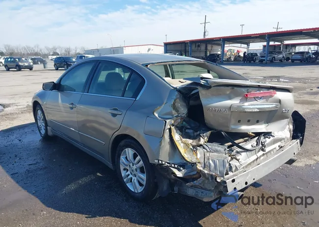 1N4AL2AP9CN536557: 44291329