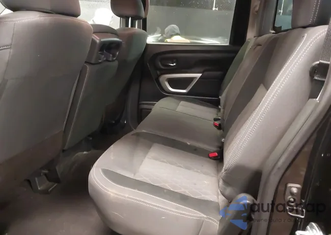 1N6AA1EC3RN111245: 44291335