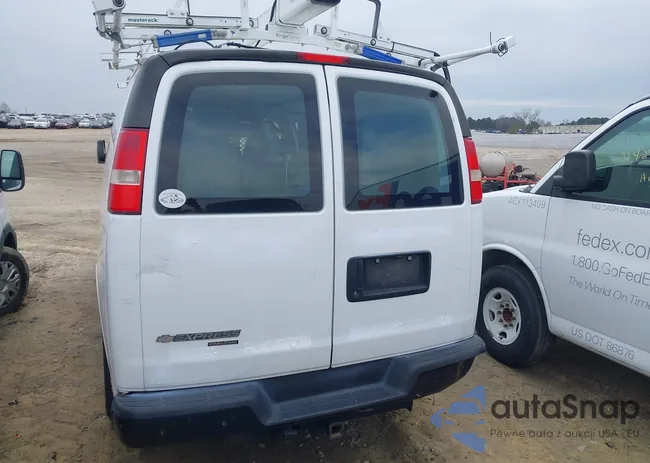 1GCWGFCF4F1217479: 44291382