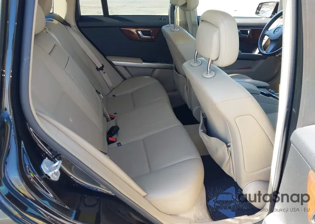 WDCGG8HB3AF375341: 44291392