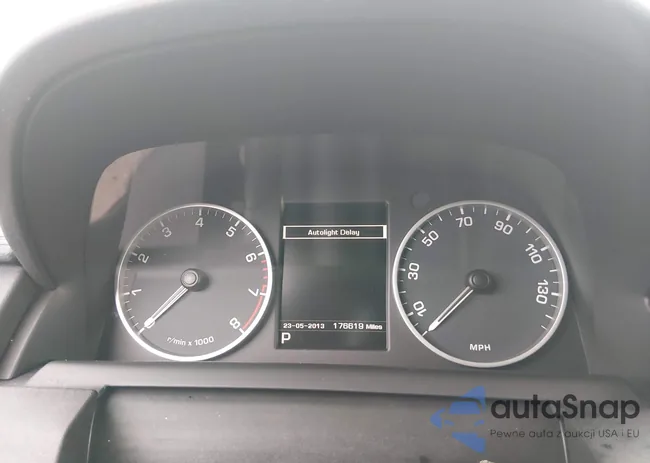 SALAG2V68GA835043: 44291402