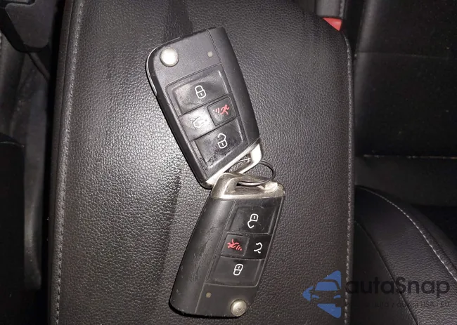 3VV2B7AX1KM009850: 44291435