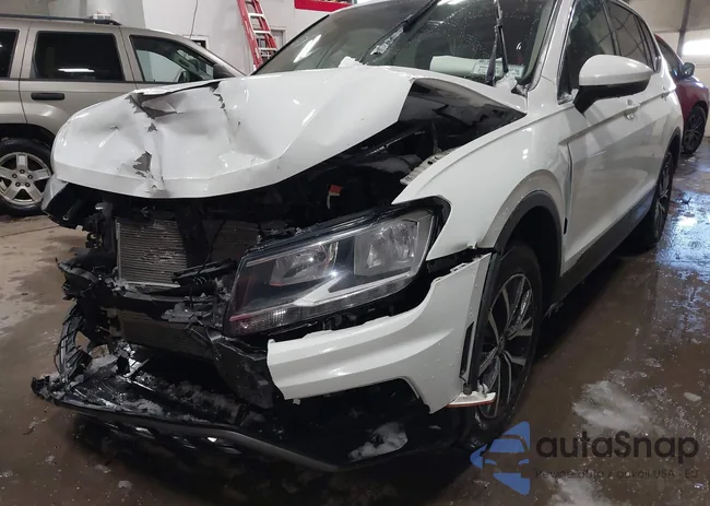 3VV2B7AX1KM009850: 44291435