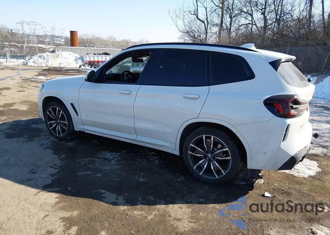 5UX53DP09P9R51277: 44291444