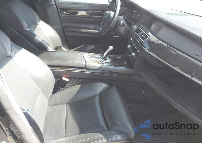 WBAKB8C54BCY66565: 44291445