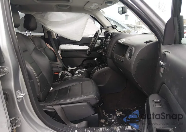 1C4NJRFB4FD382972: 44291449