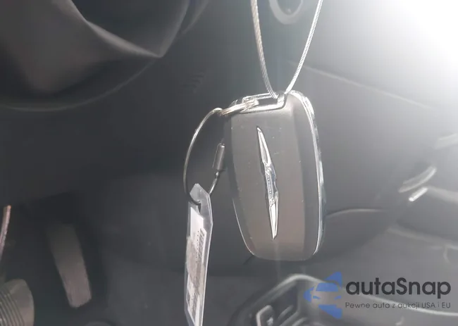 2C4RC1BG5SR540533: 44291544