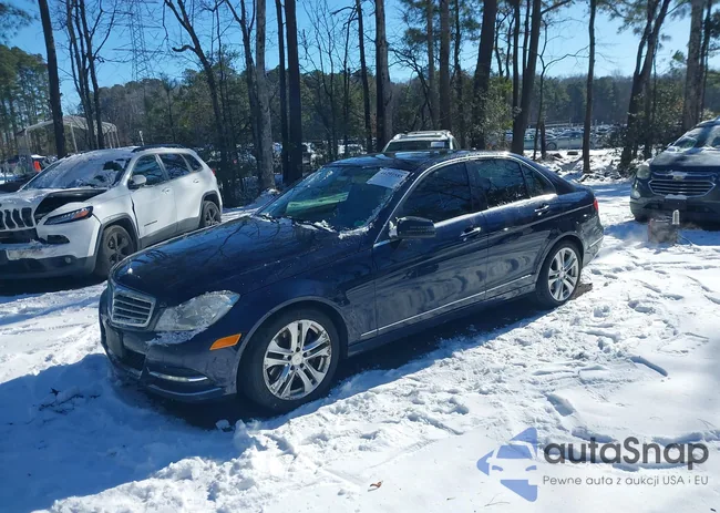 WDDGF8AB4DR258735: 44291585