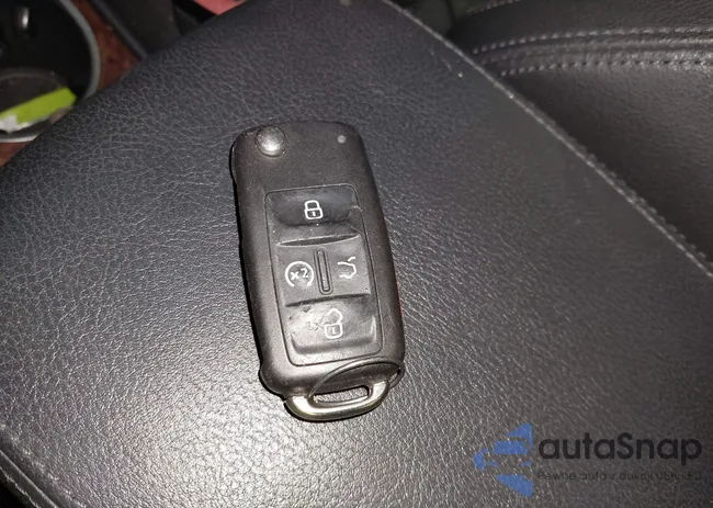 1VWCP7A38DC069045: 44290664