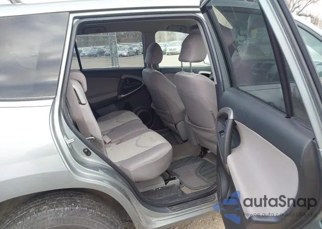 JTMBD33V786075714: 44290672