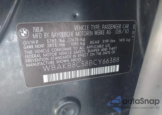 WBAKB8C58BCY66388: 44290701