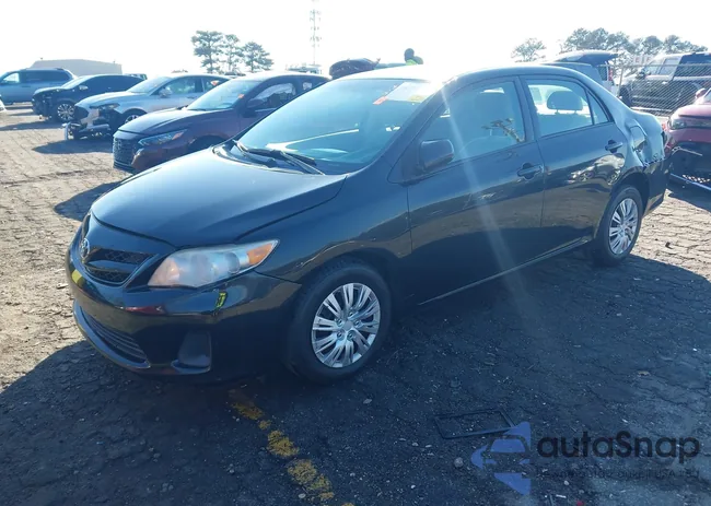 2T1BU4EE7BC569154: 44290703