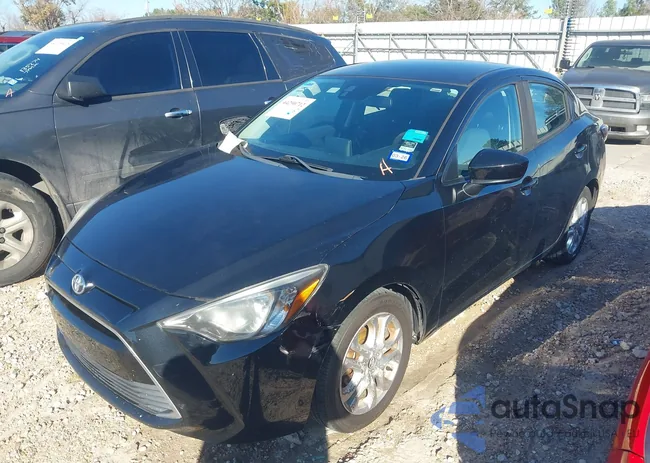 3MYDLBYV1HY175140: 44290712