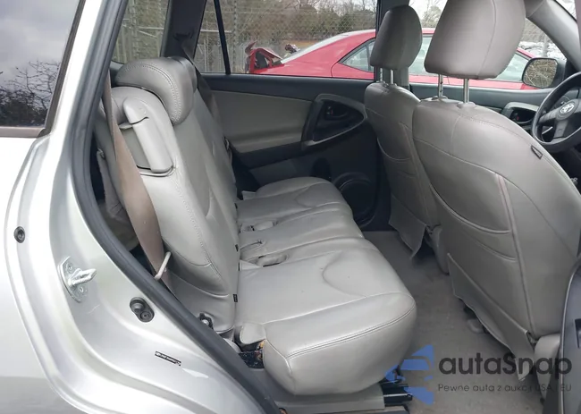 JTMZF35V895011758: 44290738