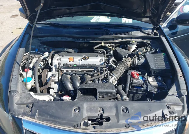 1HGCP2F39BA145462: 44290766